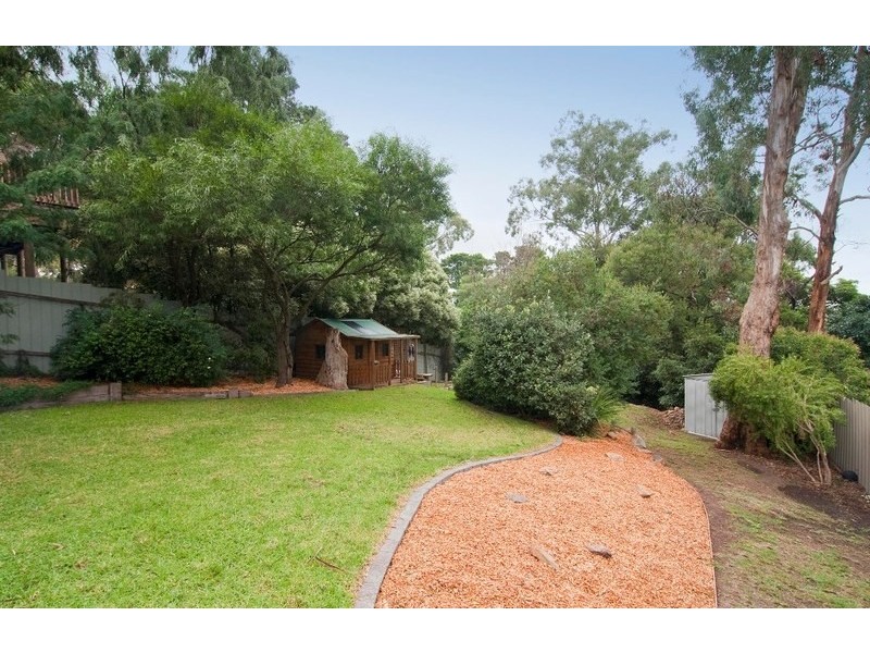 102 Bastow Road, Lilydale VIC 3140
