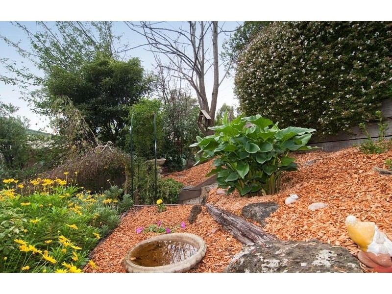 102 Bastow Road, Lilydale VIC 3140