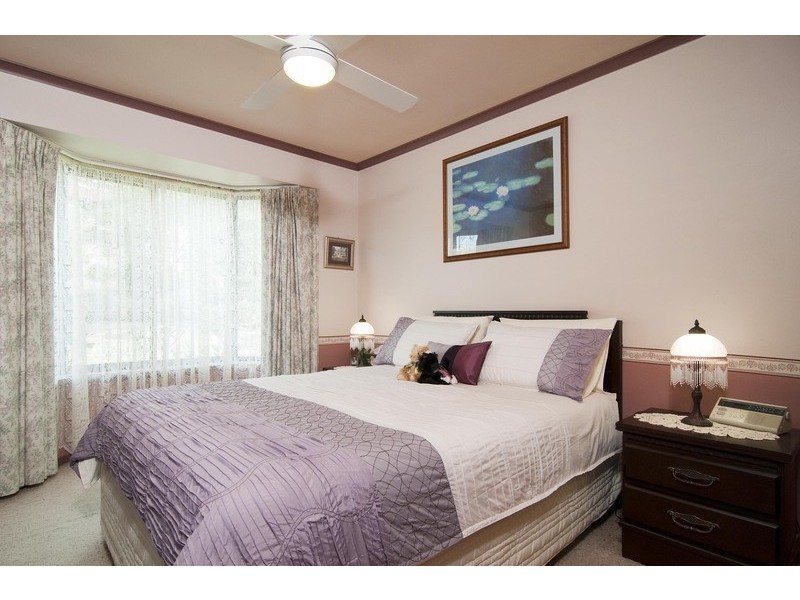 52 Rolling Hills Road, Chirnside Park VIC 3116