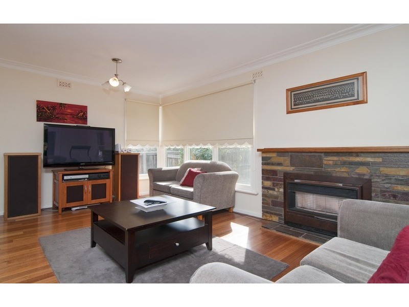 176 Eastfield Road, Croydon South VIC 3136