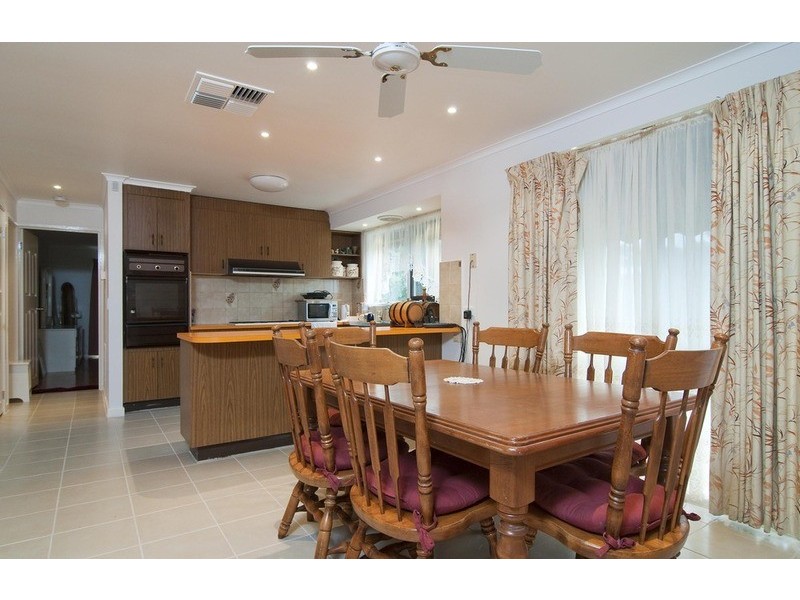 11 Bowen Road, Lilydale VIC 3140