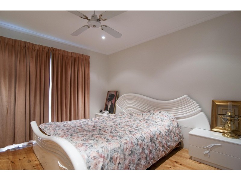 11 Bowen Road, Lilydale VIC 3140