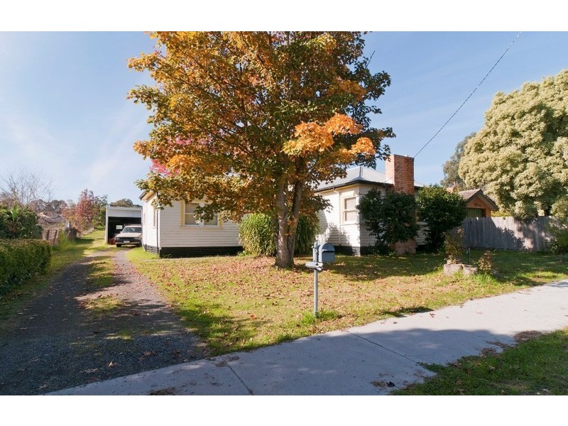 6 Smith Street, Healesville VIC 3777