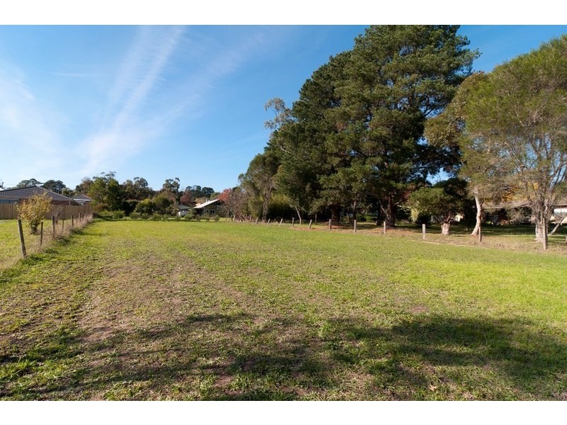 6 Smith Street, Healesville VIC 3777