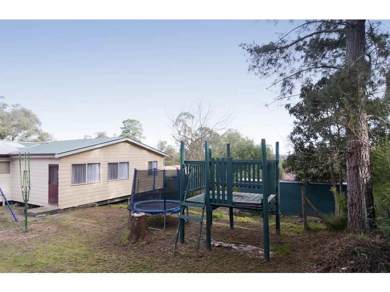 25 Beverley Drive, Healesville VIC 3777