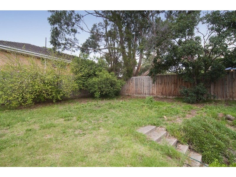92 Lomond Avenue, Kilsyth VIC 3137