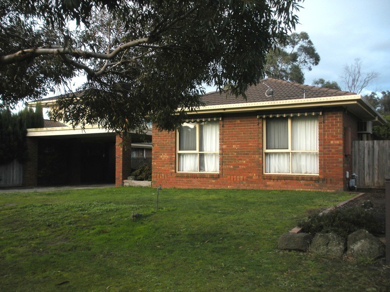 46 Langdale Drive, Croydon Hills VIC 3136