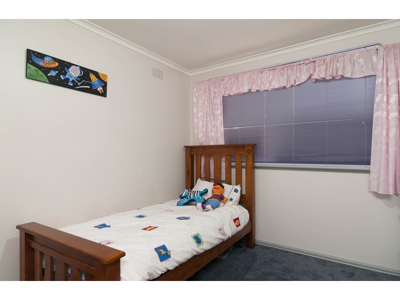 14 School Road, Seville VIC 3139