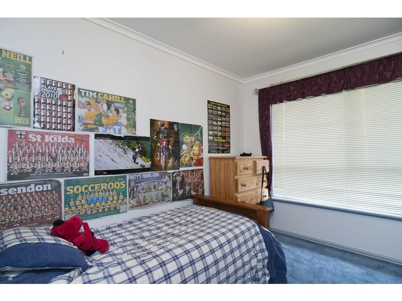 14 School Road, Seville VIC 3139