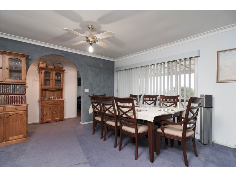 8 Burton Road, Lilydale VIC 3140