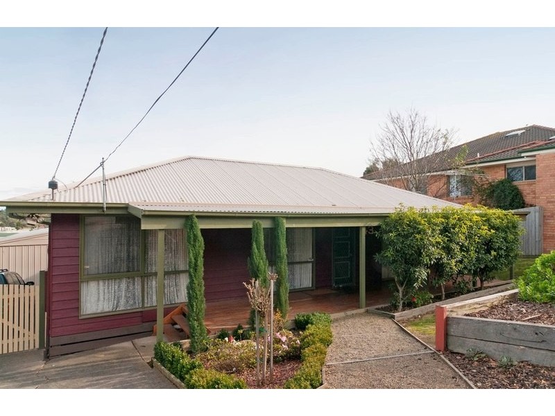 43 Sugarloaf Drive, Chirnside Park VIC 3116