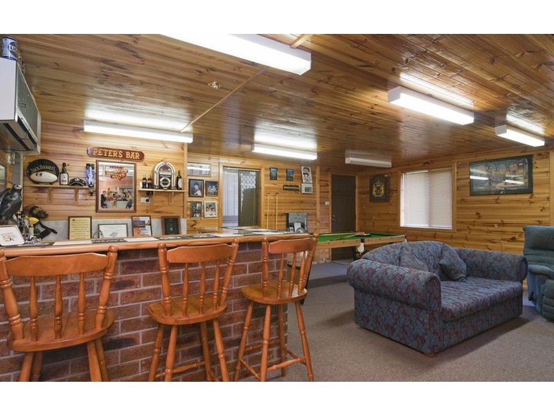 43 Sugarloaf Drive, Chirnside Park VIC 3116