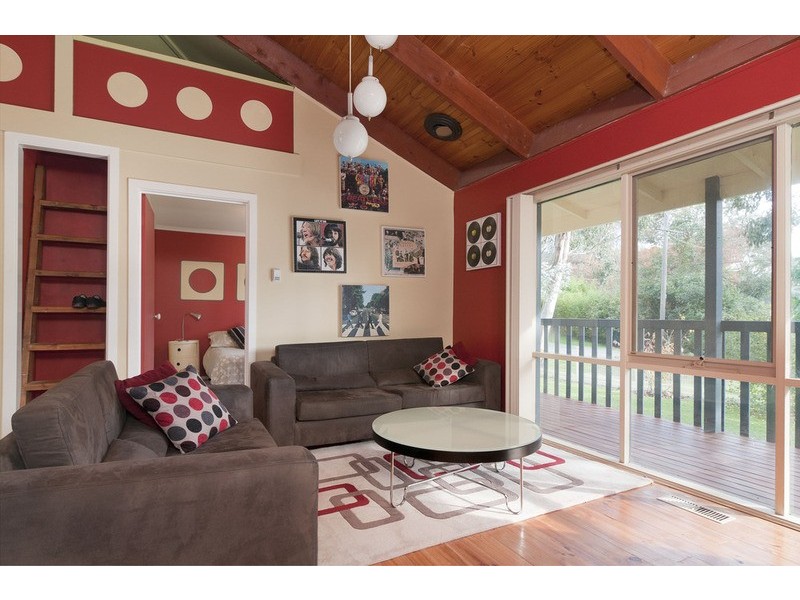 39 Wellington Road, Wandin North VIC 3139
