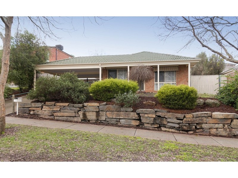 5 Yarraridge Drive, Chirnside Park VIC 3116
