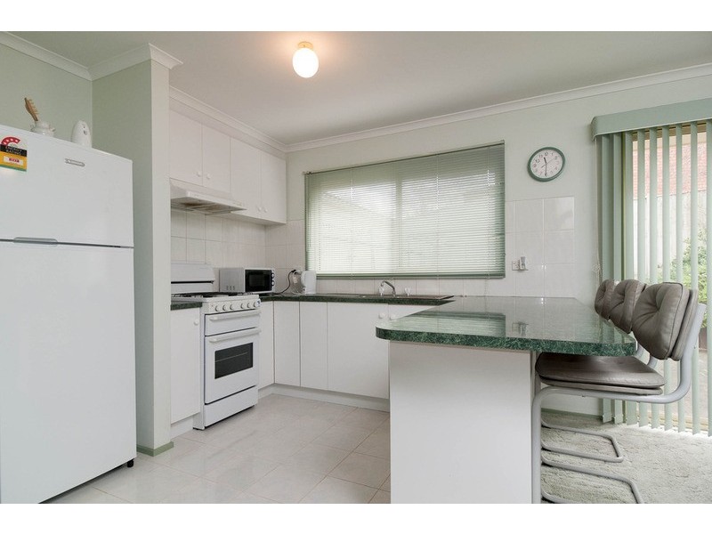 5 Yarraridge Drive, Chirnside Park VIC 3116