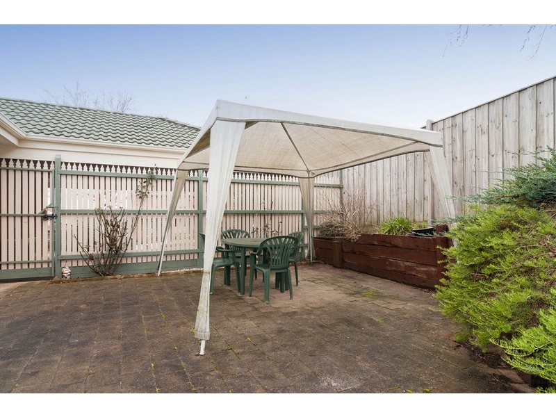 5 Yarraridge Drive, Chirnside Park VIC 3116