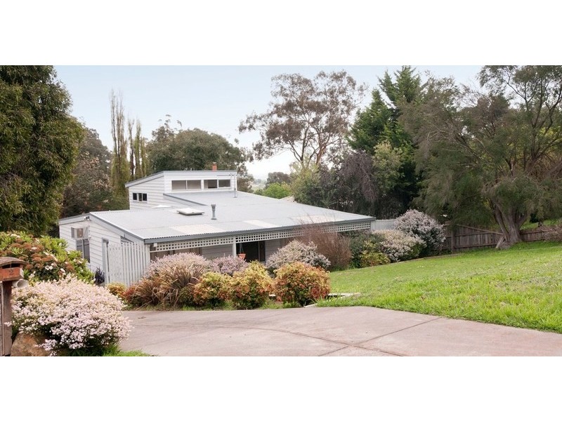 2 Vega Close, Lilydale VIC 3140