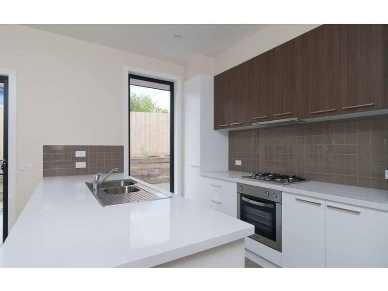 1/3 Pope Court, Mooroolbark VIC 3138