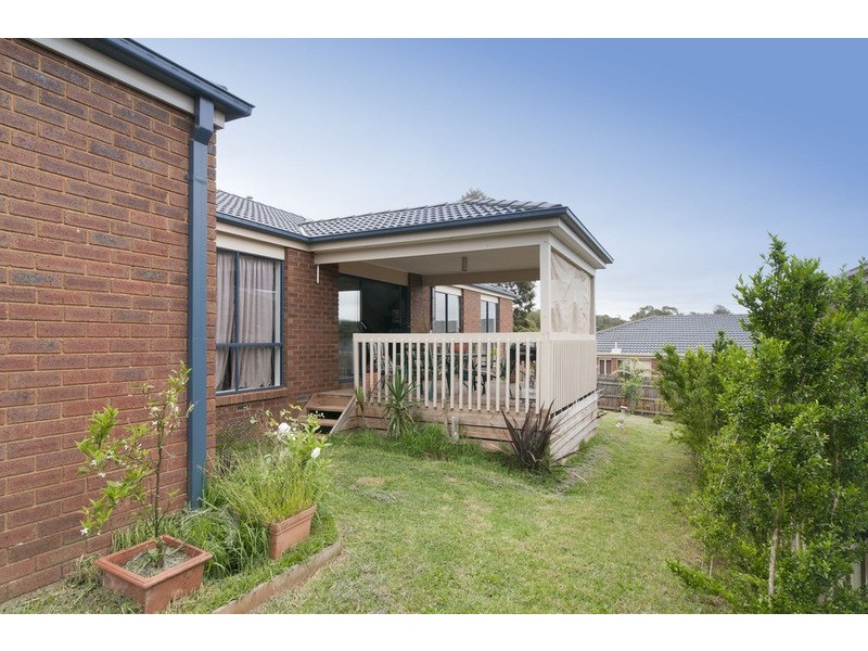 1 Galera Court, Wandin North VIC 3139