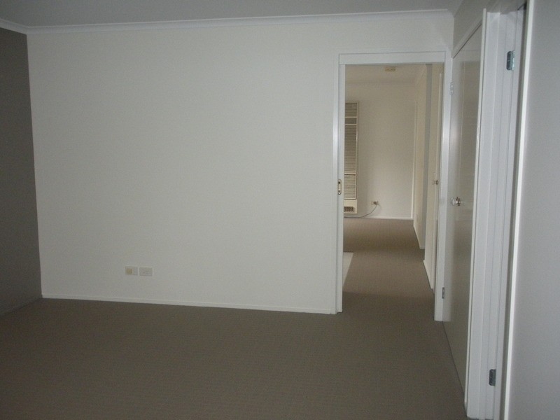 5 Yarraridge Drive, Chirnside Park VIC 3116