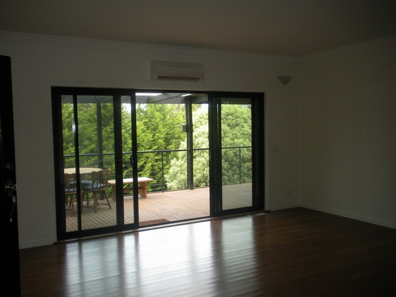 32 Raleigh Street, Seville VIC 3139