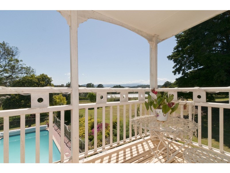 8-10 Bailey Grove, Wandin North VIC 3139