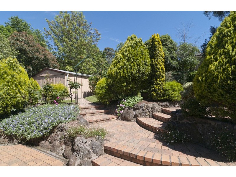 39 McDermott Avenue, Mooroolbark VIC 3138