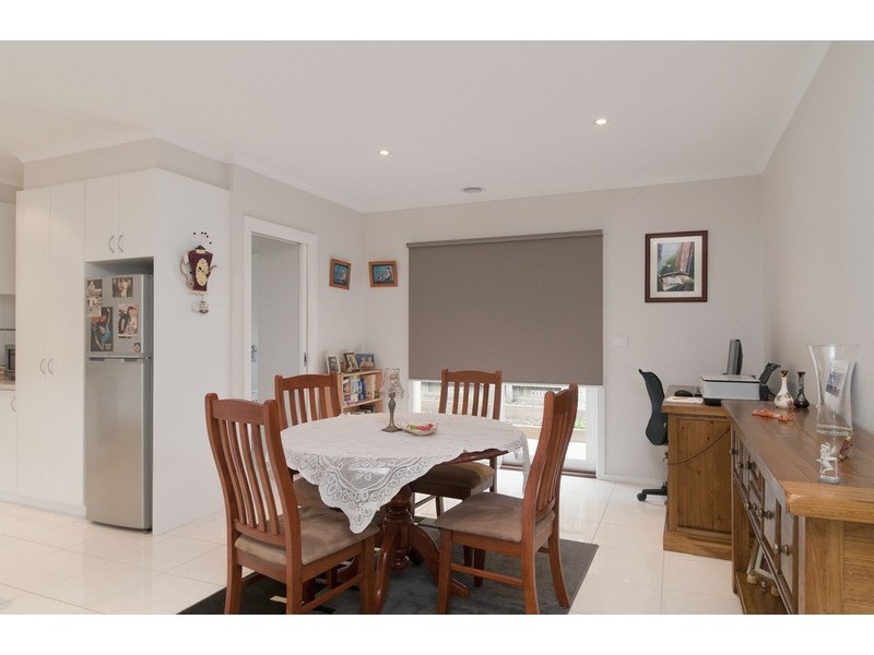 38a Esther Crescent, Mooroolbark VIC 3138