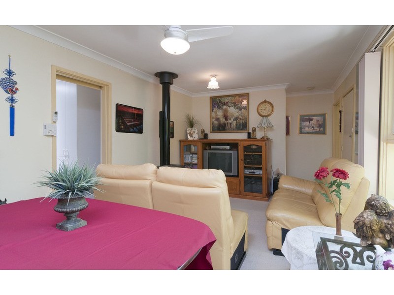 42 Lee Ann Crescent, Croydon VIC 3136