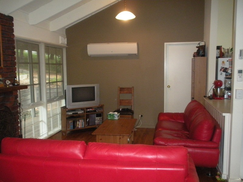 107 Commercial Road, Mount Evelyn VIC 3796