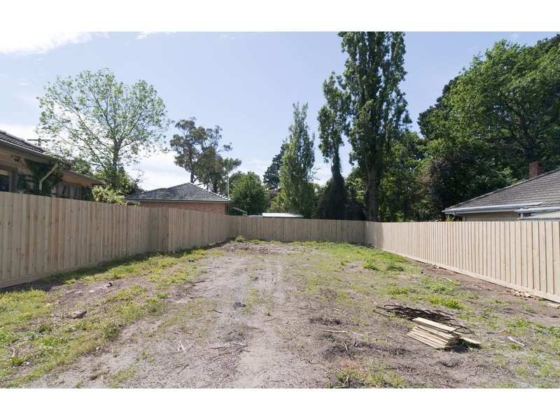 27 Mountain View Road, Kilsyth VIC 3137