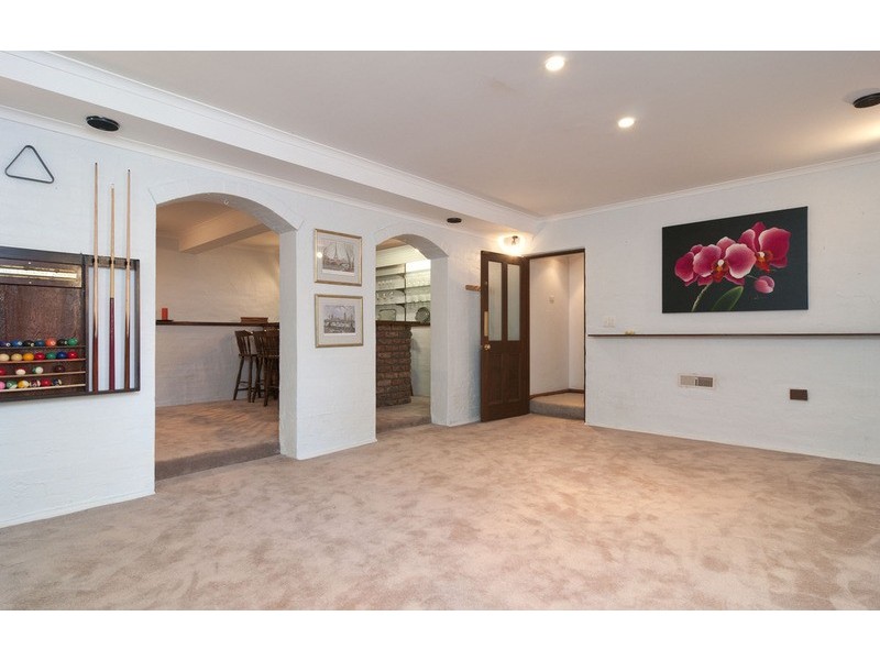 16 Watkins Crescent, Mount Evelyn VIC 3796