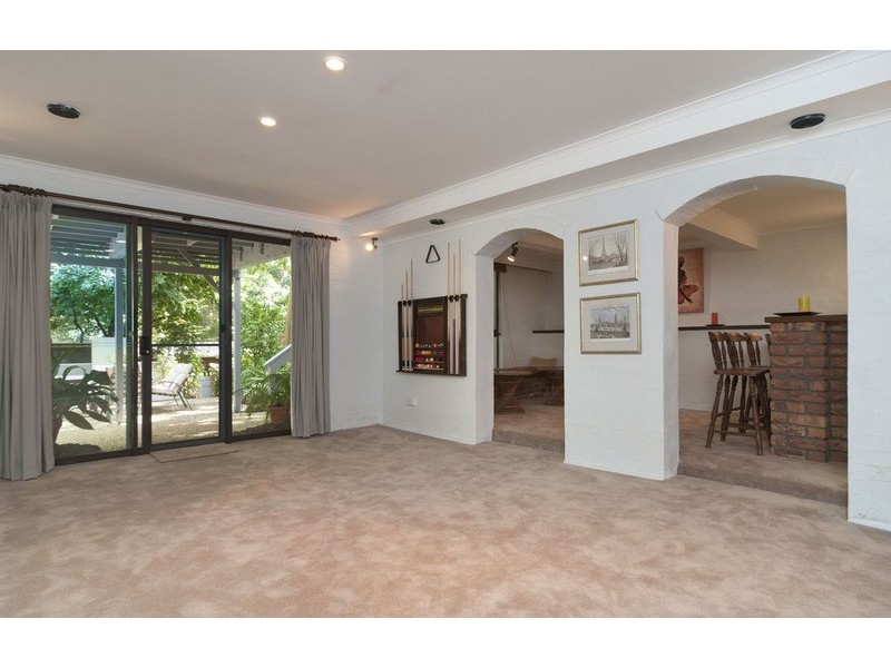 16 Watkins Crescent, Mount Evelyn VIC 3796