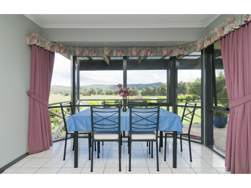 213 Victoria Road, Chirnside Park VIC 3116