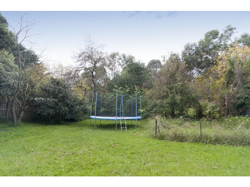 15 Rolling Hills Road, Chirnside Park VIC 3116