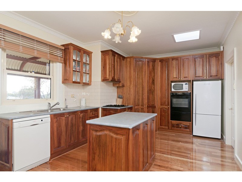 13 Deschamps Street, Lilydale VIC 3140