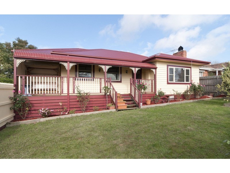13 Deschamps Street, Lilydale VIC 3140