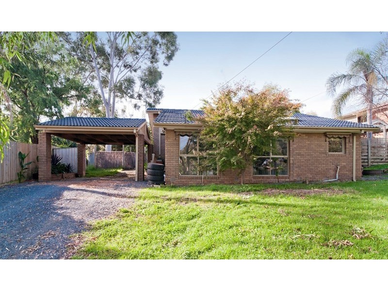 7 Meadow Court, Wandin North VIC 3139