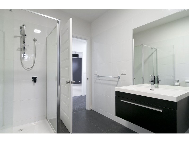77a Winyard Drive, Mooroolbark VIC 3138