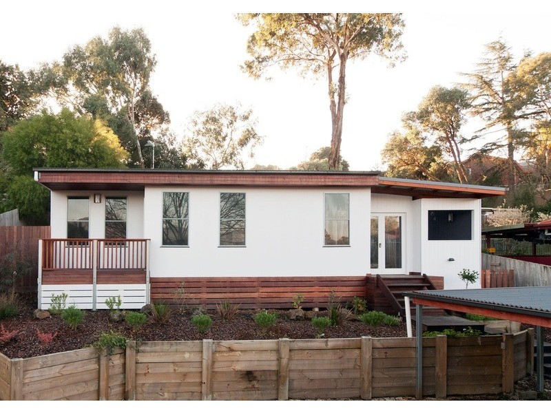 77a Winyard Drive, Mooroolbark VIC 3138