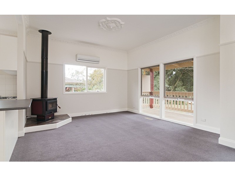 9 De Lancey Road, Wandin North VIC 3139