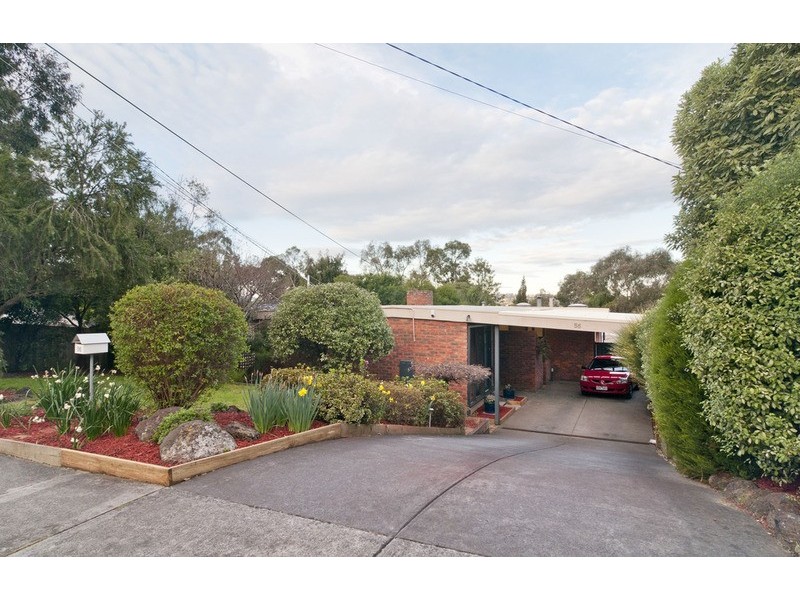 56 Neuparth Road, Croydon North VIC 3136