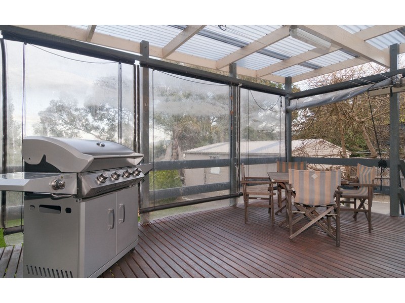 56 Neuparth Road, Croydon North VIC 3136