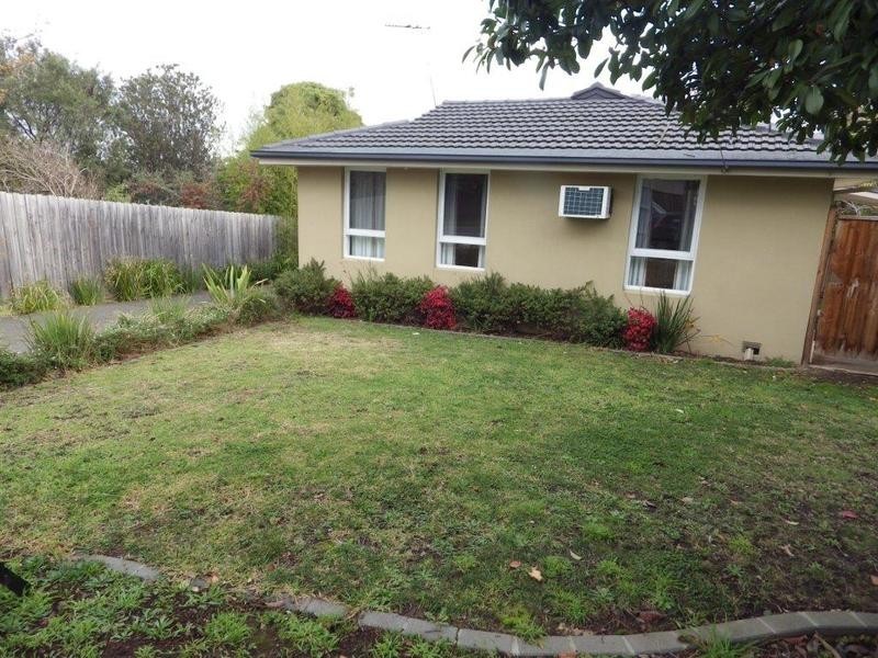 256 Dorset Road, Croydon VIC 3136