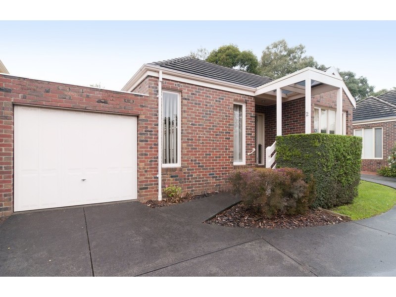 2/16 Charles Street, Mooroolbark VIC 3138