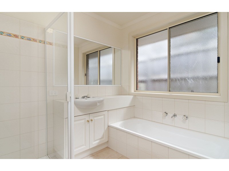 9 Kyra Close, Lilydale VIC 3140