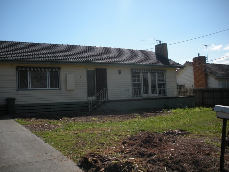 5 Gladstone Street, Lilydale VIC 3140