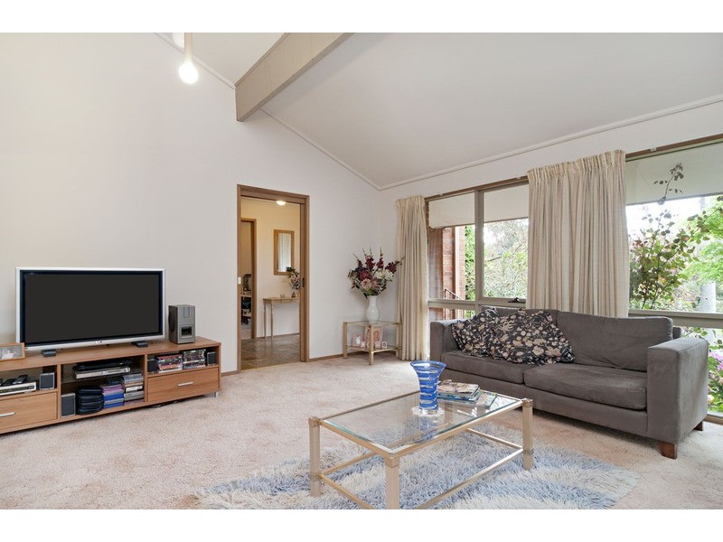 7 Kirsten Court, Mooroolbark VIC 3138