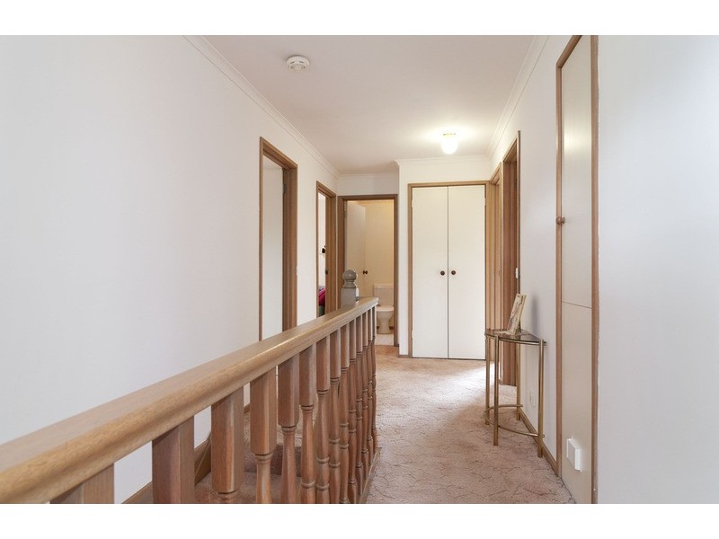 7 Kirsten Court, Mooroolbark VIC 3138