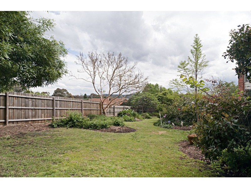 7 Kirsten Court, Mooroolbark VIC 3138